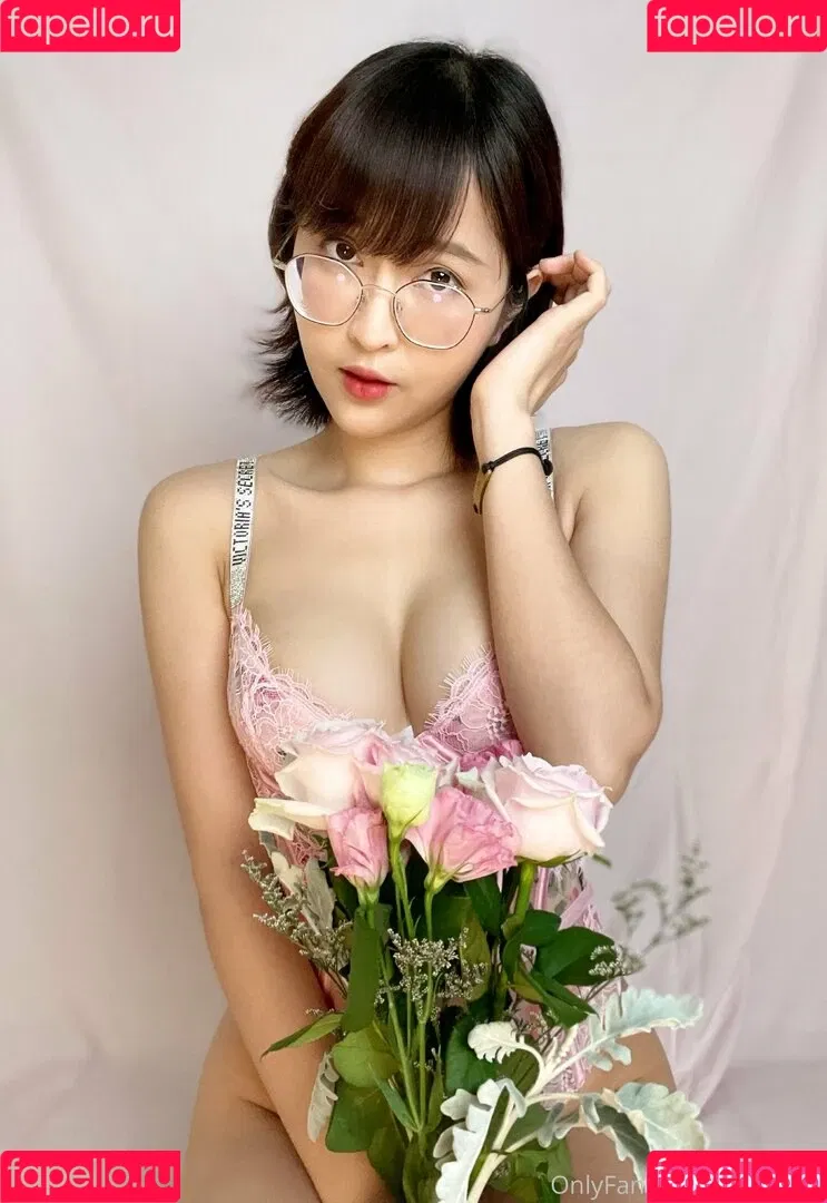 Deerlong / arisahomgroon Onlyfans Photo Gallery 