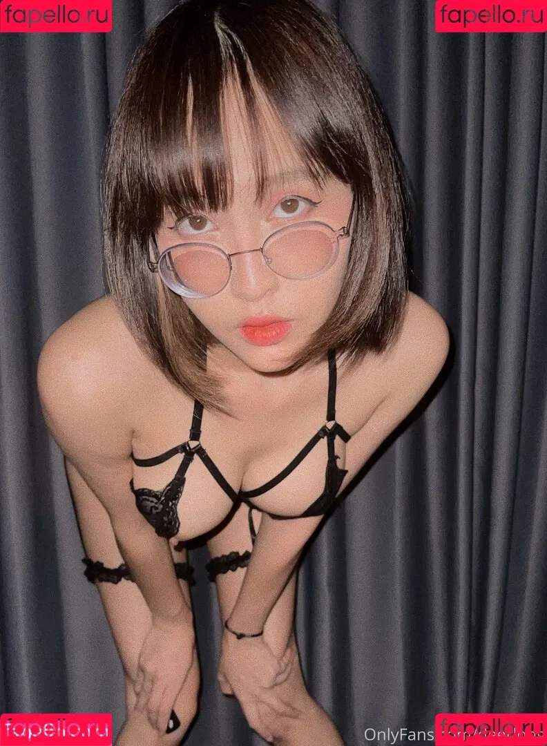 Deerlong / arisahomgroon Onlyfans Photo Gallery 