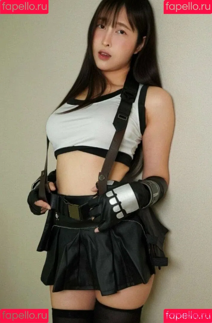 Deerlong / arisahomgroon Onlyfans Photo Gallery 