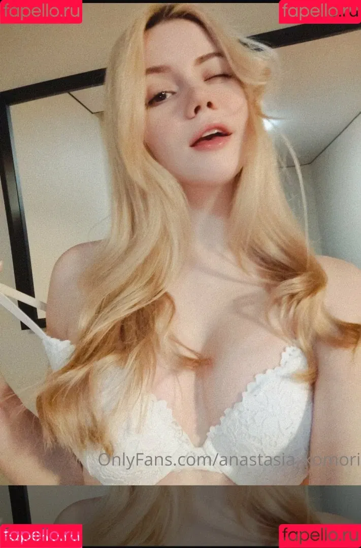 Anastasia Komori / KomoriAnastasia / anastasia.komori / anastasia_komori / komori Onlyfans Photo Gallery 