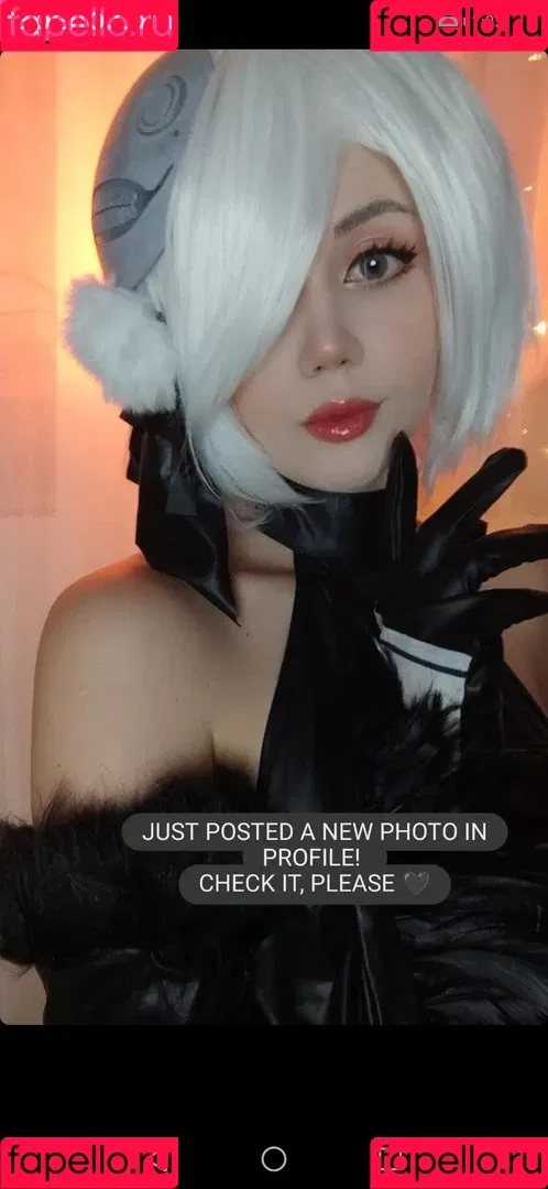 Anastasia Komori / KomoriAnastasia / anastasia.komori / anastasia_komori / komori Onlyfans Photo Gallery 