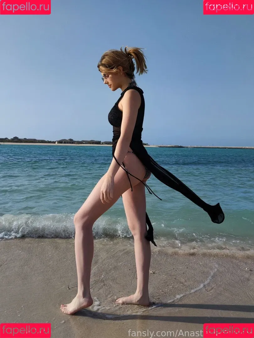 Anastasia Komori / KomoriAnastasia / anastasia.komori / anastasia_komori / komori Onlyfans Photo Gallery 