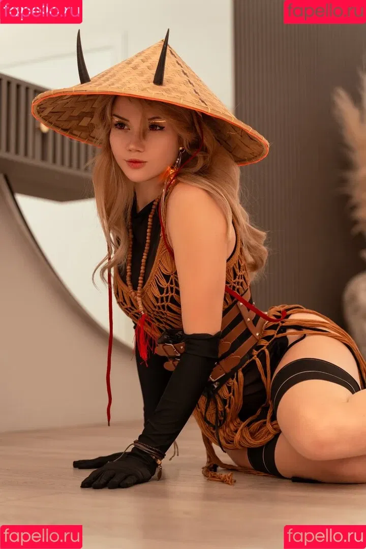 Anastasia Komori / KomoriAnastasia / anastasia.komori / anastasia_komori / komori Onlyfans Photo Gallery 