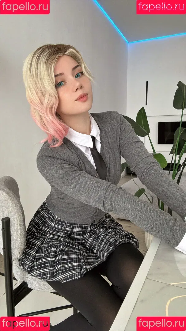 Anastasia Komori / KomoriAnastasia / anastasia.komori / anastasia_komori / komori Onlyfans Photo Gallery 
