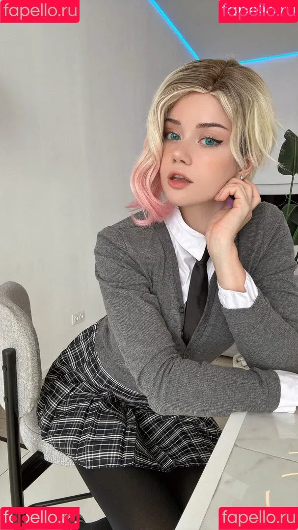 Anastasia Komori / KomoriAnastasia / anastasia.komori / anastasia_komori / komori Onlyfans Photo Gallery 
