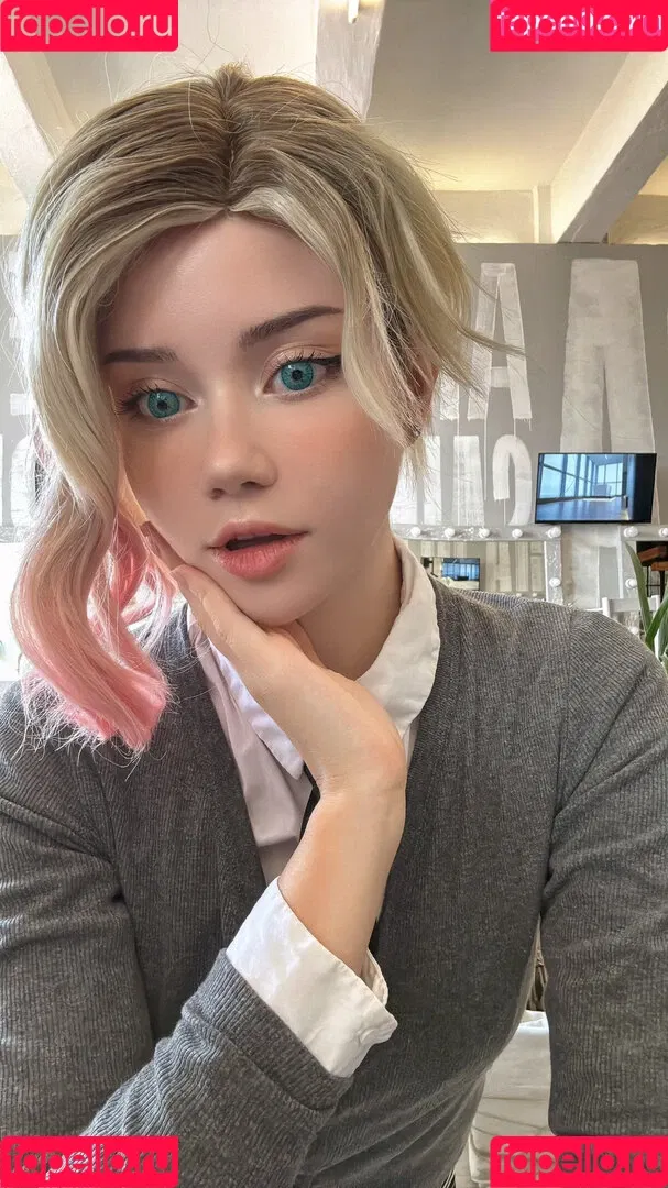 Anastasia Komori / KomoriAnastasia / anastasia.komori / anastasia_komori / komori Onlyfans Photo Gallery 