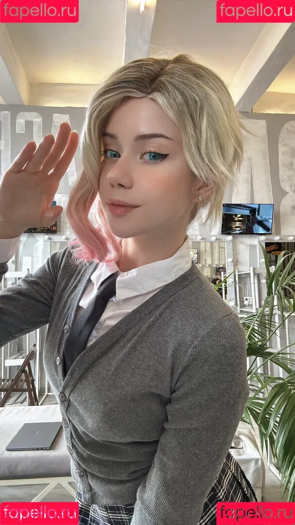Anastasia Komori / KomoriAnastasia / anastasia.komori / anastasia_komori / komori Onlyfans Photo Gallery 