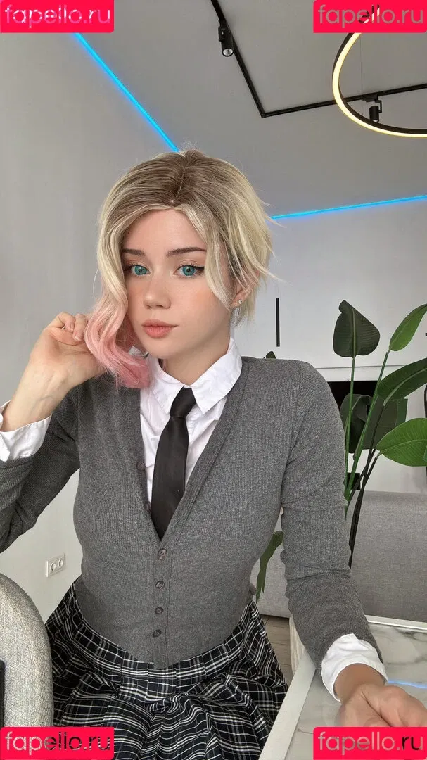 Anastasia Komori / KomoriAnastasia / anastasia.komori / anastasia_komori / komori Onlyfans Photo Gallery 