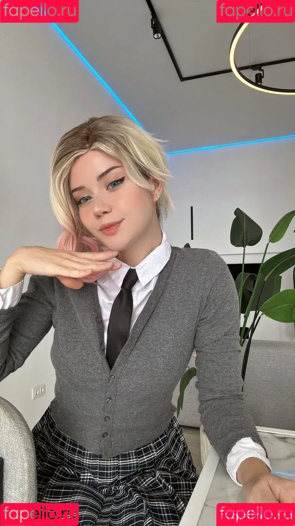 Anastasia Komori / KomoriAnastasia / anastasia.komori / anastasia_komori / komori Onlyfans Photo Gallery 