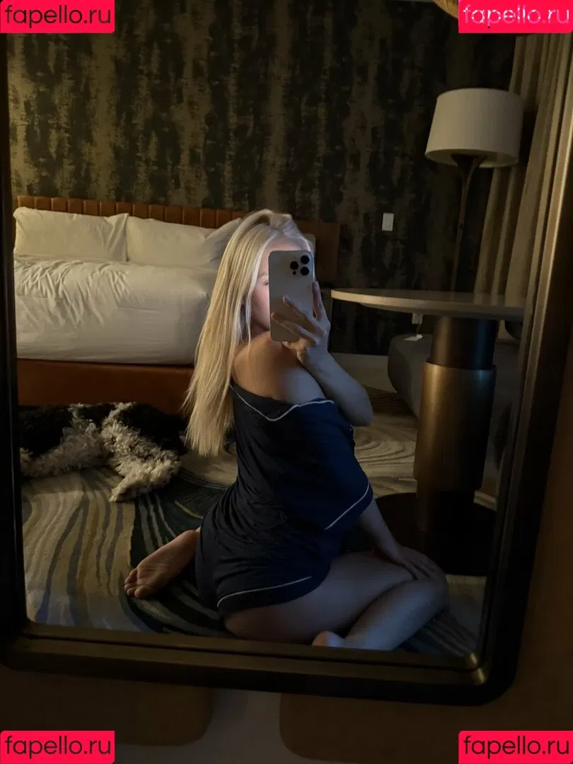 Avsbliss / Julia Tate / juliatate04 Onlyfans Photo Gallery 