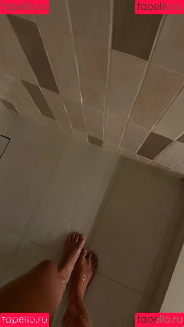 Avsbliss / Julia Tate / juliatate04 Onlyfans Photo Gallery 