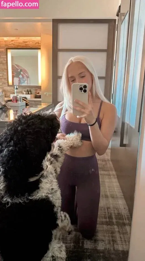 Avsbliss / Julia Tate / juliatate04 Onlyfans Photo Gallery 