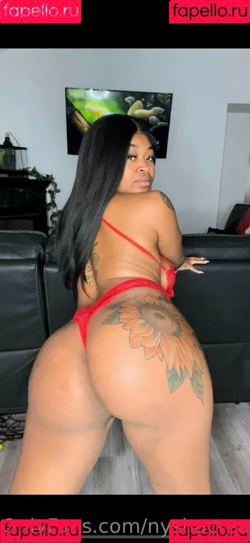 nyshacreams / nyshas.spamm Onlyfans Photo Gallery 
