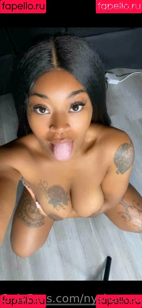 nyshacreams / nyshas.spamm Onlyfans Photo Gallery 