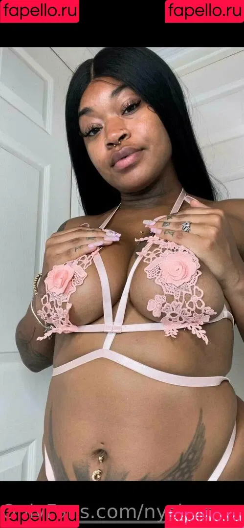 nyshacreams / nyshas.spamm Onlyfans Photo Gallery 