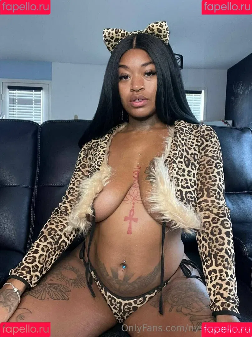 nyshacreams / nyshas.spamm Onlyfans Photo Gallery 