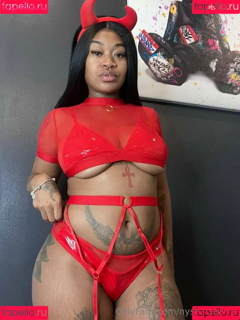 nyshacreams / nyshas.spamm Onlyfans Photo Gallery 