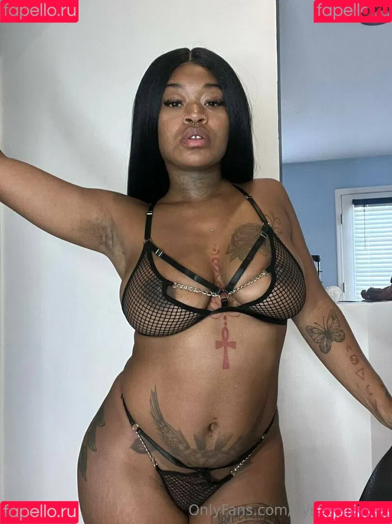 nyshacreams / nyshas.spamm Onlyfans Photo Gallery 