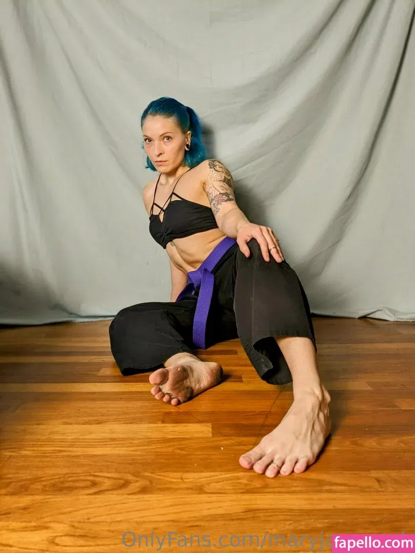 maryjanesshow / maryjanesweb Onlyfans Photo Gallery 