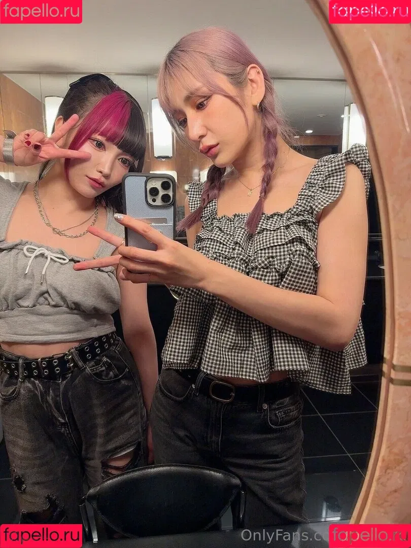 Yuki Kamifuku / yuki_kamifuku / zacyuki Onlyfans Photo Gallery 