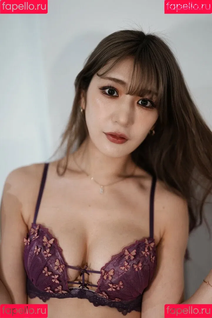 Yuki Kamifuku / yuki_kamifuku / zacyuki Onlyfans Photo Gallery 
