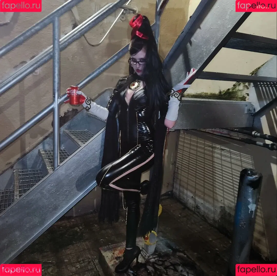 _porcelain_clown / cloth__doll / cloth_doll Onlyfans Photo Gallery 