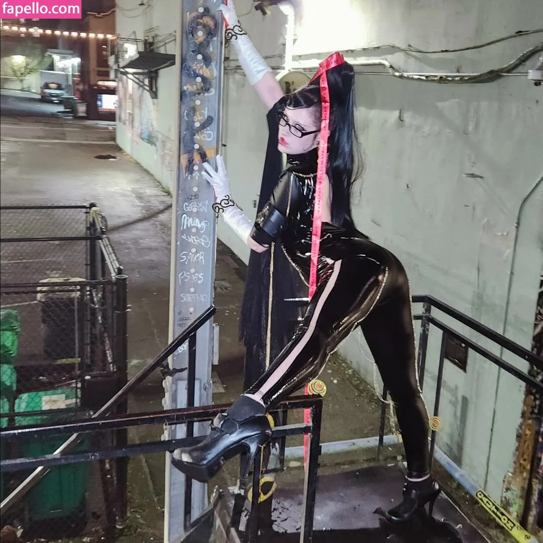 _porcelain_clown / cloth__doll / cloth_doll Onlyfans Photo Gallery 