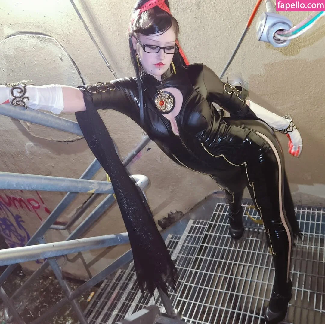 _porcelain_clown / cloth__doll / cloth_doll Onlyfans Photo Gallery 