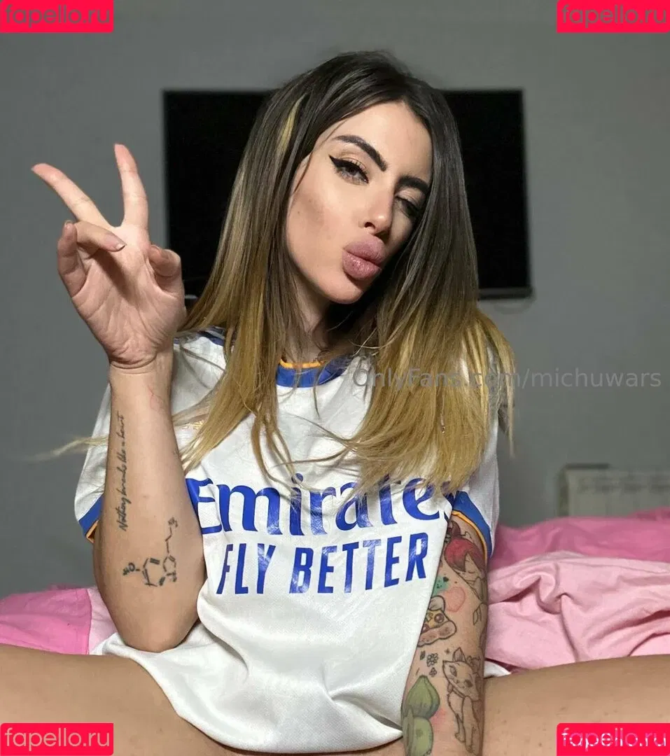 hellomichuwar / michuwars Onlyfans Photo Gallery 
