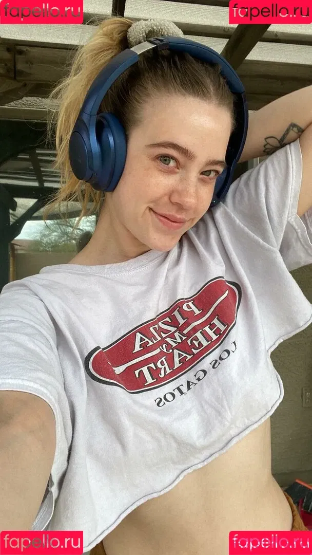 Baby Raisin (aka Lily Luvbug / babyyraisin / https: / lily.luv.bug111 Onlyfans Photo Gallery 
