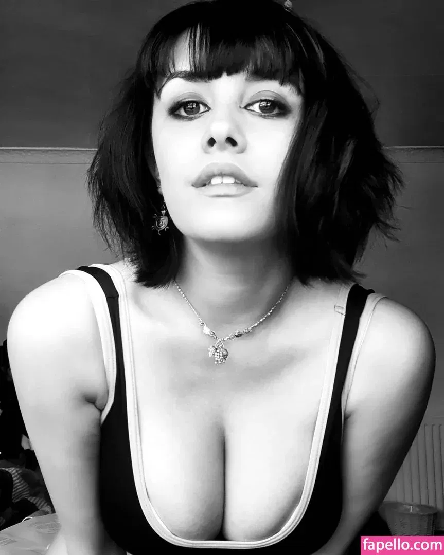 Soheila Clifford / soheilaclifford Onlyfans Photo Gallery 