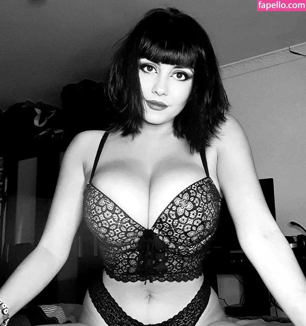 Soheila Clifford / soheilaclifford Onlyfans Photo Gallery 