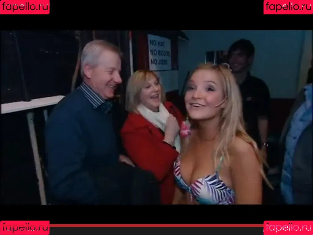 Helen Skelton / helenskelton Onlyfans Photo Gallery 