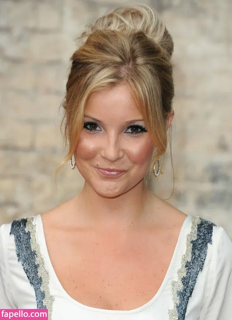 Helen Skelton / helenskelton Onlyfans Photo Gallery 