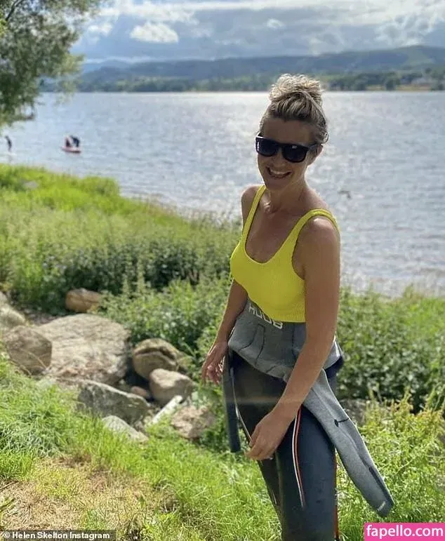 Helen Skelton / helenskelton Onlyfans Photo Gallery 