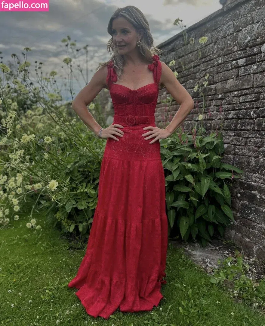 Helen Skelton / helenskelton Onlyfans Photo Gallery 