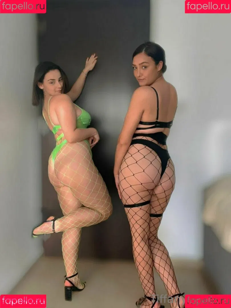 tiffany.babe01 / tiffanybabe02 Onlyfans Photo Gallery 
