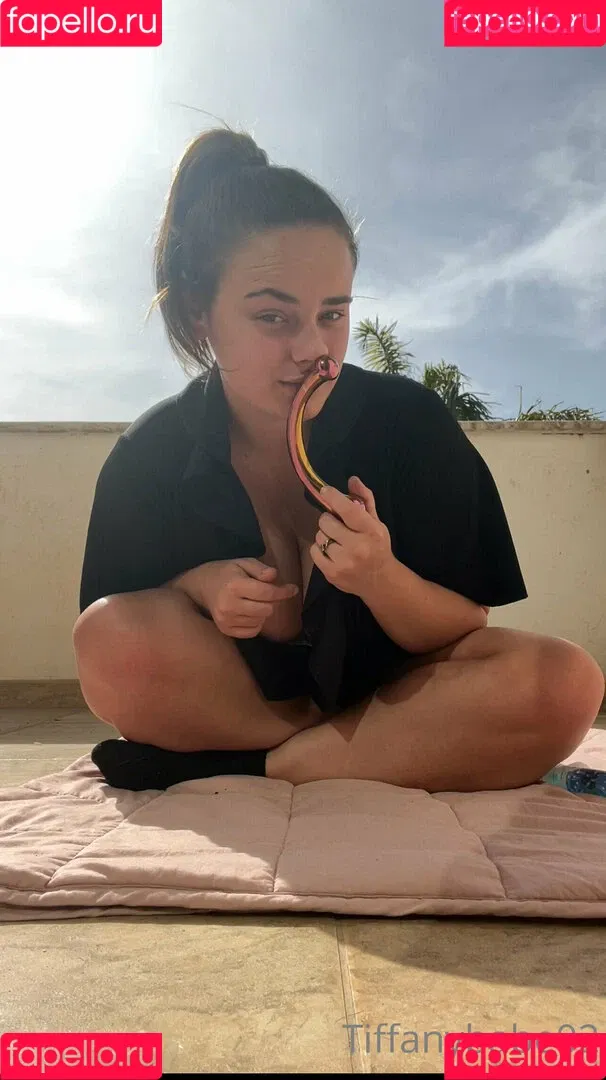 tiffany.babe01 / tiffanybabe02 Onlyfans Photo Gallery 