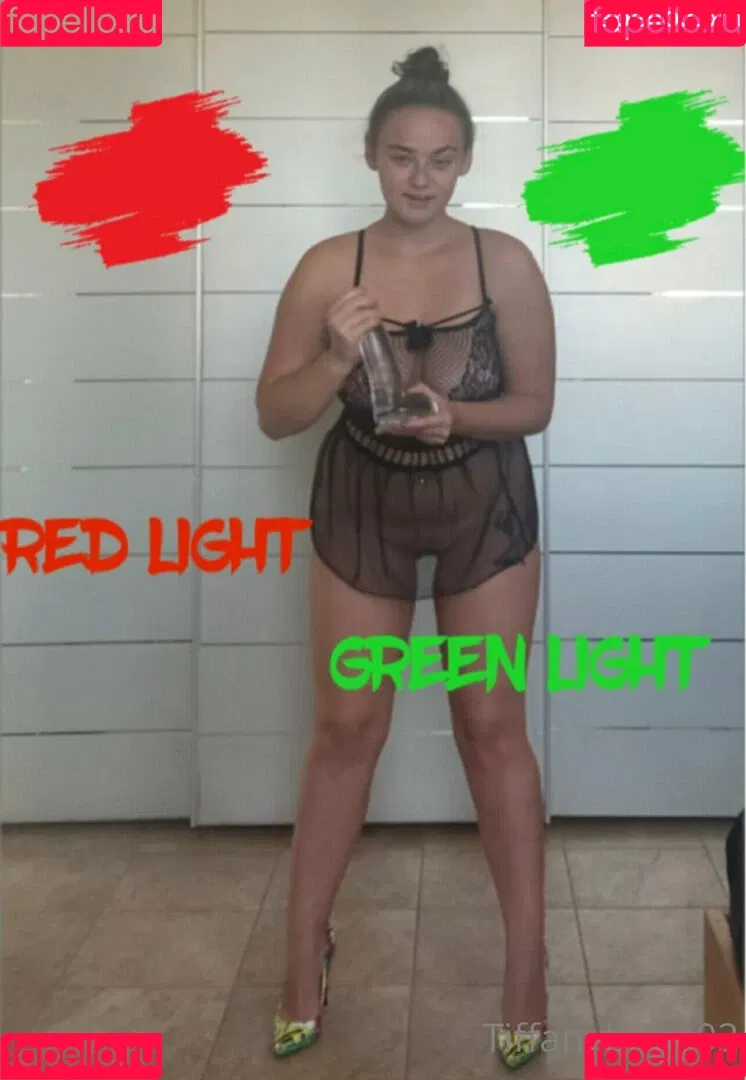 tiffany.babe01 / tiffanybabe02 Onlyfans Photo Gallery 