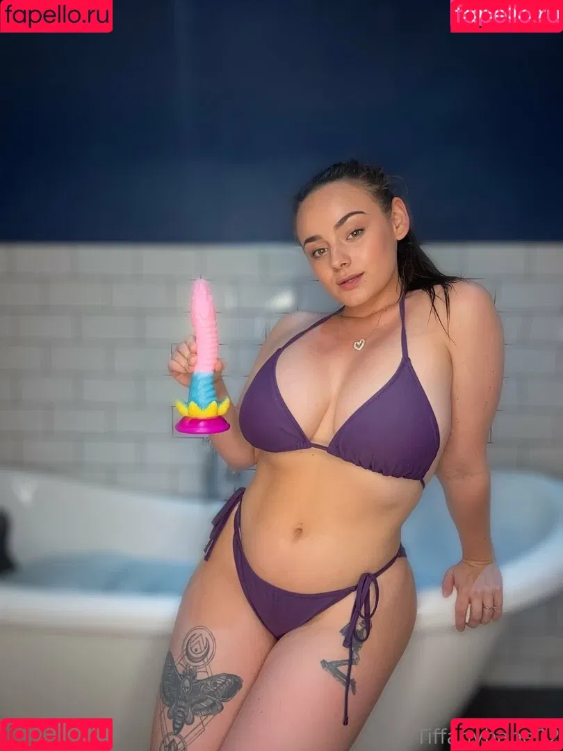 tiffany.babe01 / tiffanybabe02 Onlyfans Photo Gallery 