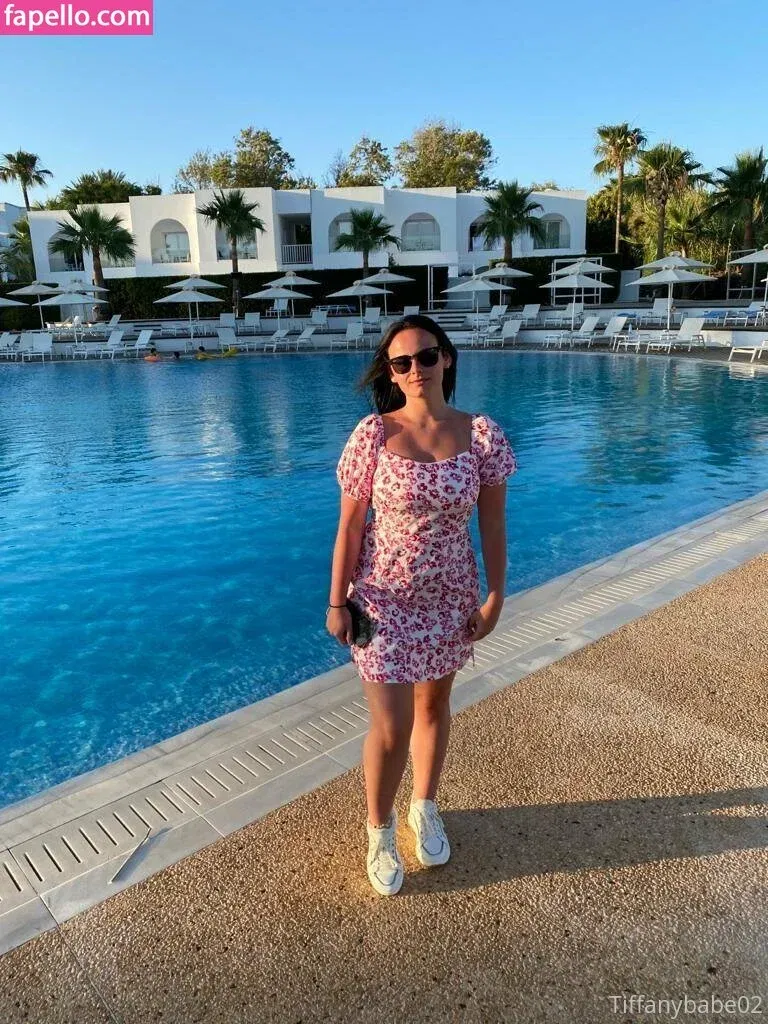 tiffany.babe01 / tiffanybabe02 Onlyfans Photo Gallery 