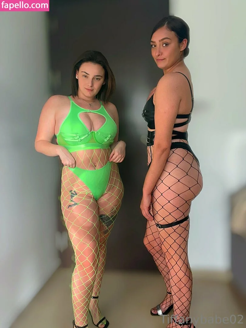 tiffany.babe01 / tiffanybabe02 Onlyfans Photo Gallery 