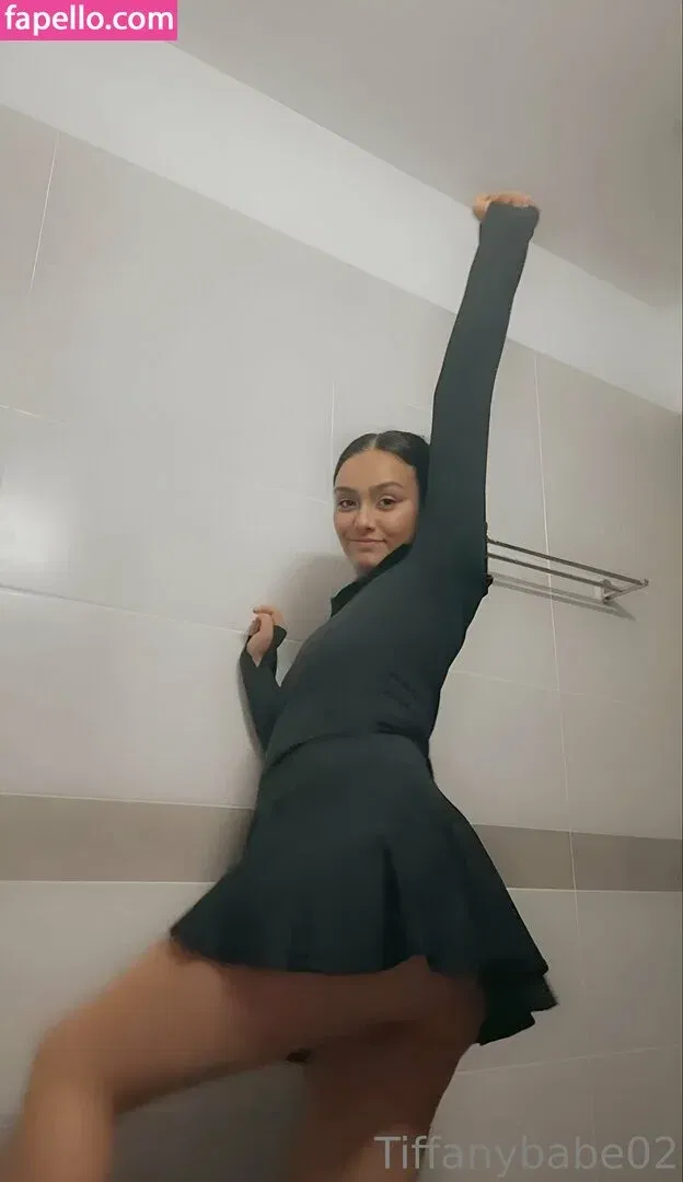 tiffany.babe01 / tiffanybabe02 Onlyfans Photo Gallery 