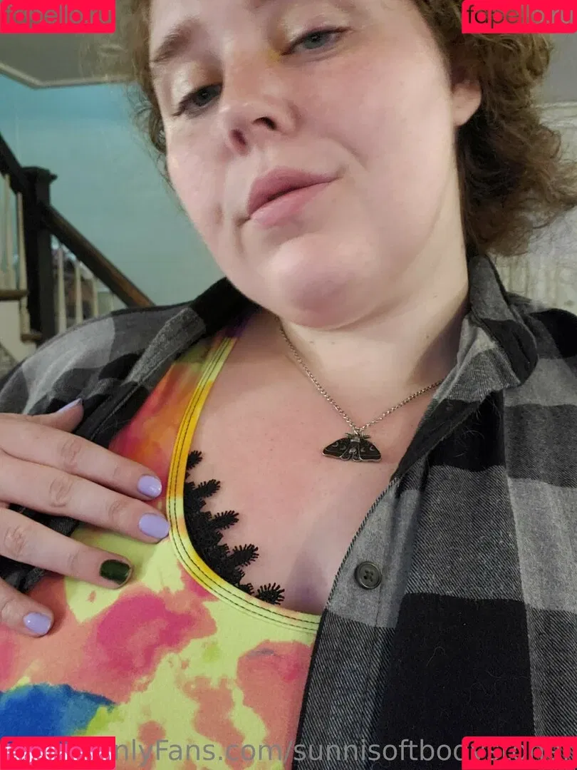 _forevernis / sunnisoftbodystoner Onlyfans Photo Gallery 