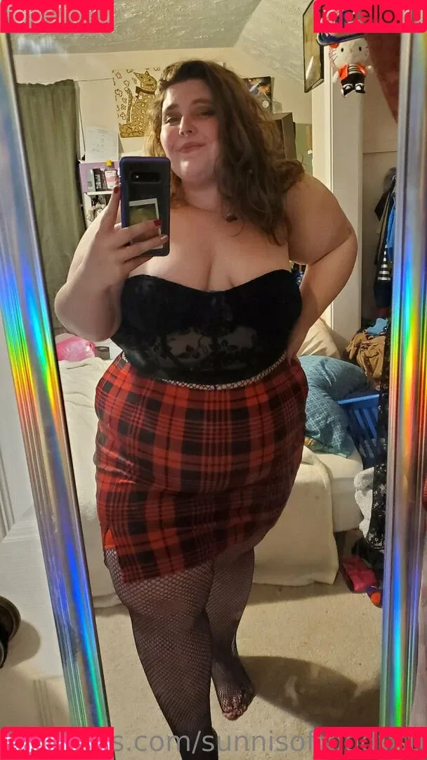 _forevernis / sunnisoftbodystoner Onlyfans Photo Gallery 