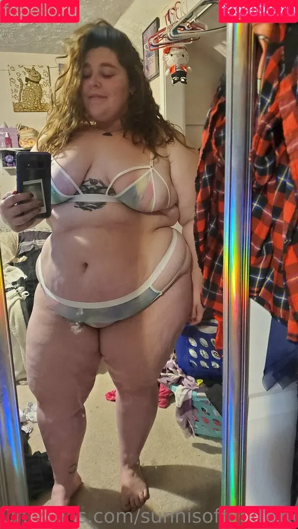 _forevernis / sunnisoftbodystoner Onlyfans Photo Gallery 