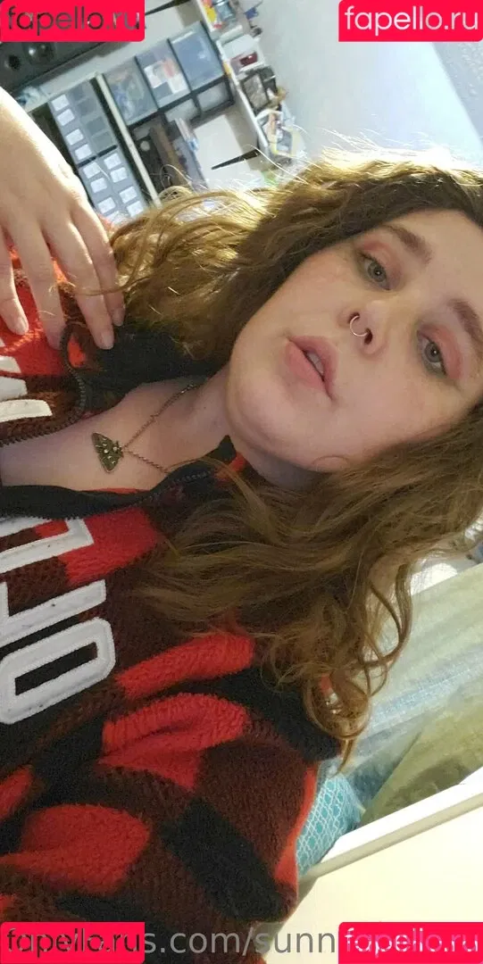 _forevernis / sunnisoftbodystoner Onlyfans Photo Gallery 