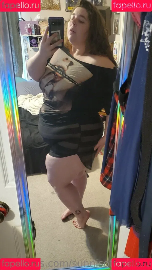_forevernis / sunnisoftbodystoner Onlyfans Photo Gallery 