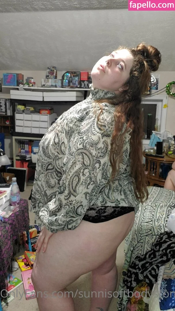 _forevernis / sunnisoftbodystoner Onlyfans Photo Gallery 