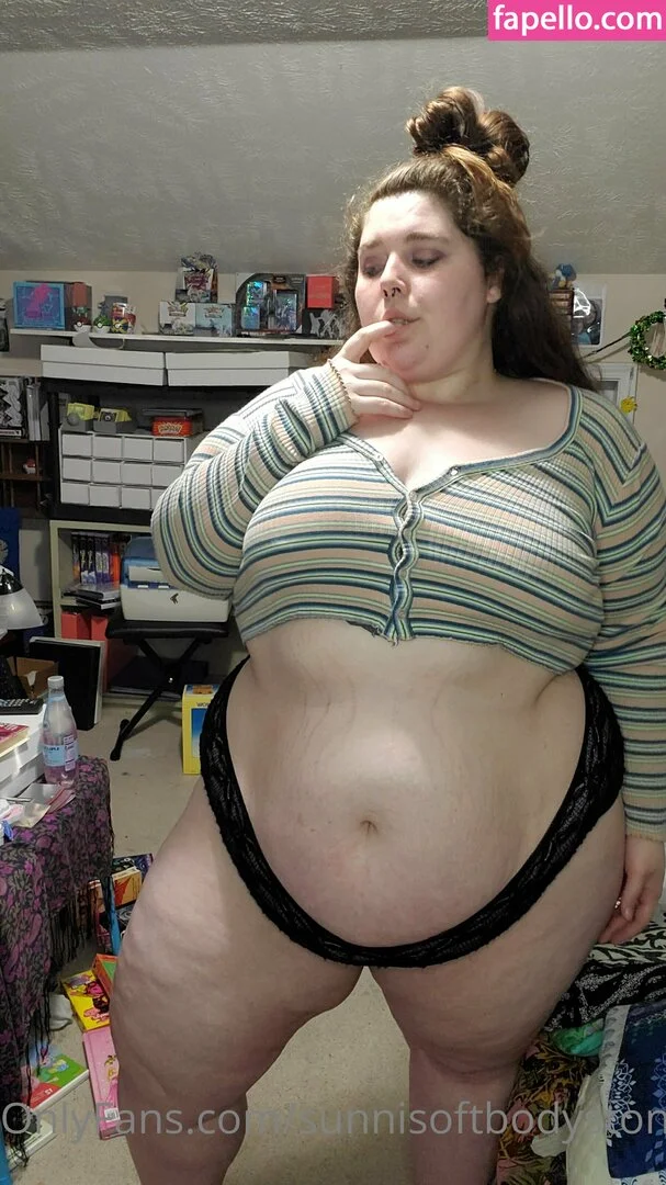 _forevernis / sunnisoftbodystoner Onlyfans Photo Gallery 